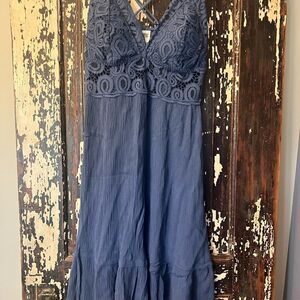 PINK VA Lace Blue Babydoll  dress. Size M.